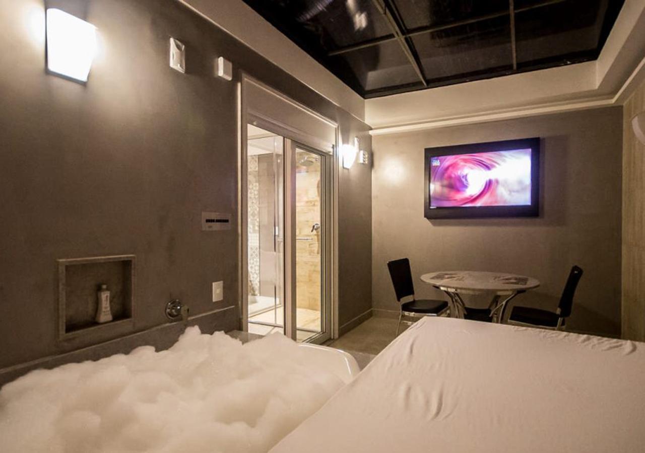 Quo Love hotel Sao Paulo